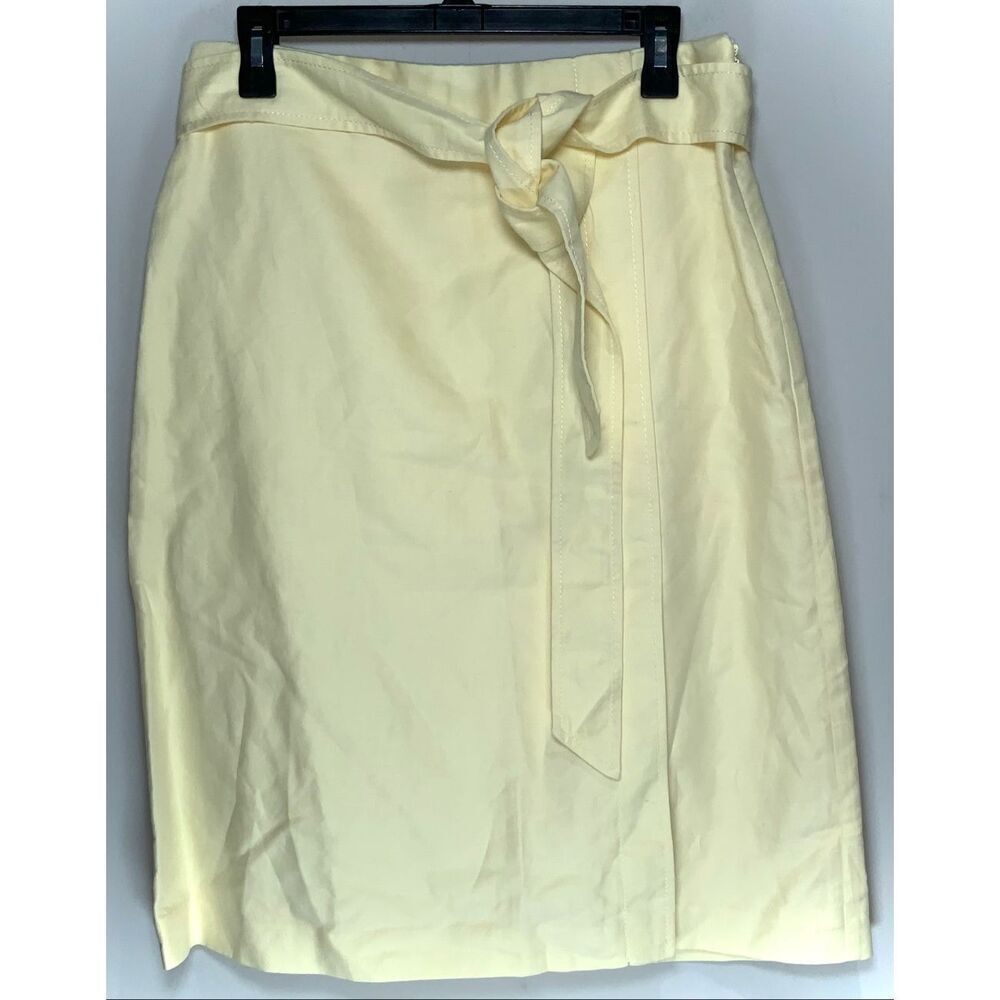 Ann Taylor yellow skirt size 6